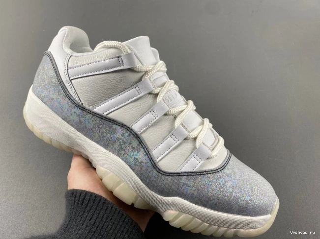  HQ7000-001 Air 11 Jordan   Low 2025 “Snake” 0731